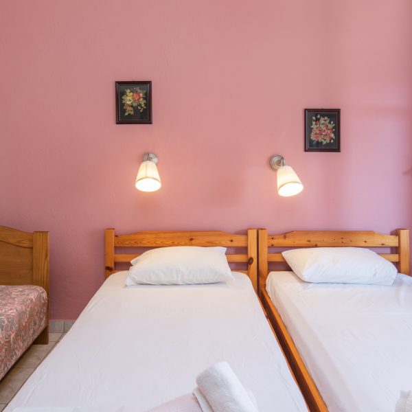Angelika Rooms Neos Marmaras Triple bed room  3